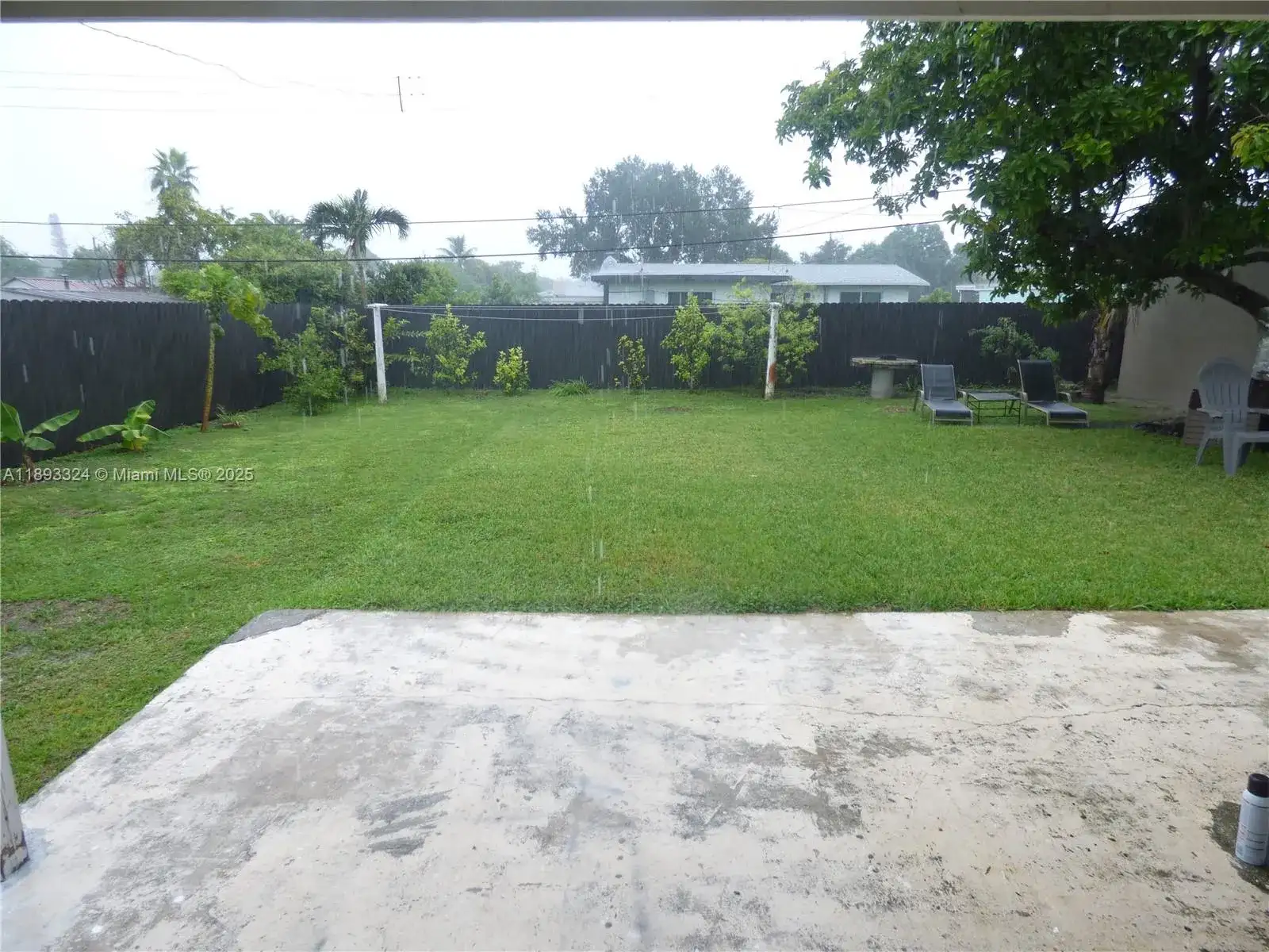 19121 NE Miami Ct # 1, Miami FL 33179 photo 4