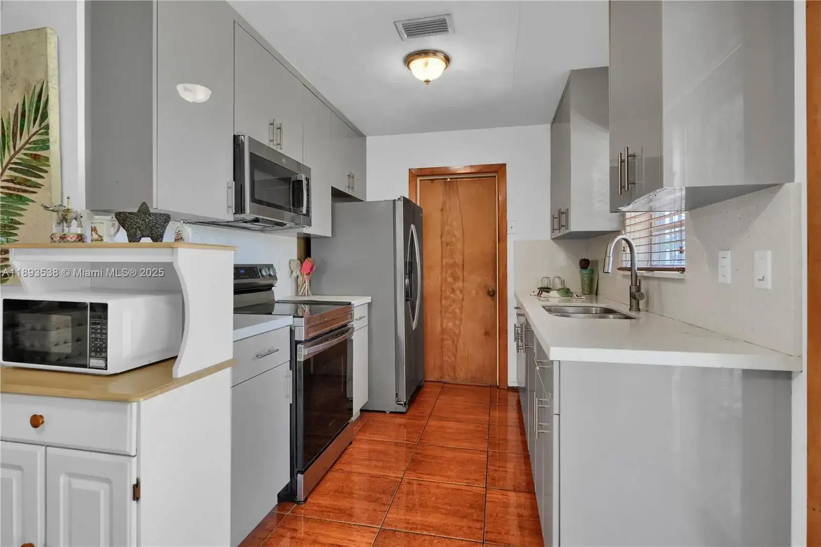 25300 SW 127th Ave, Homestead FL 33032 photo 3