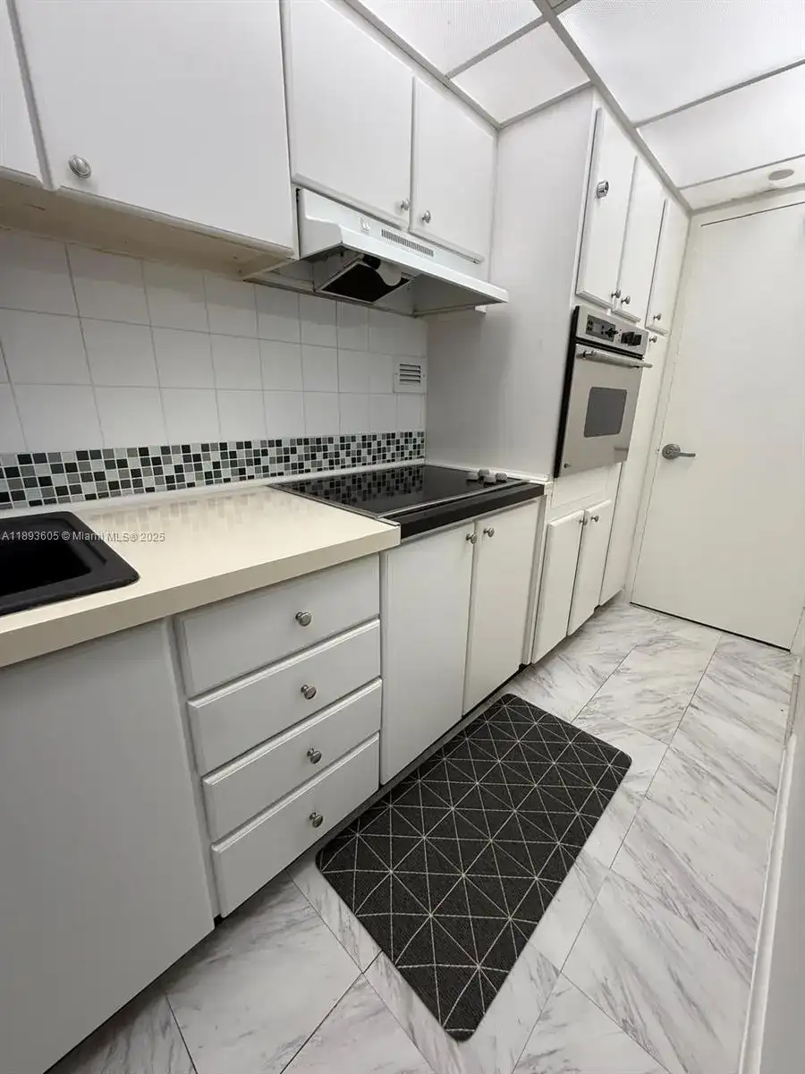 1000 West Ave # 306, Miami Beach FL 33139 photo 2