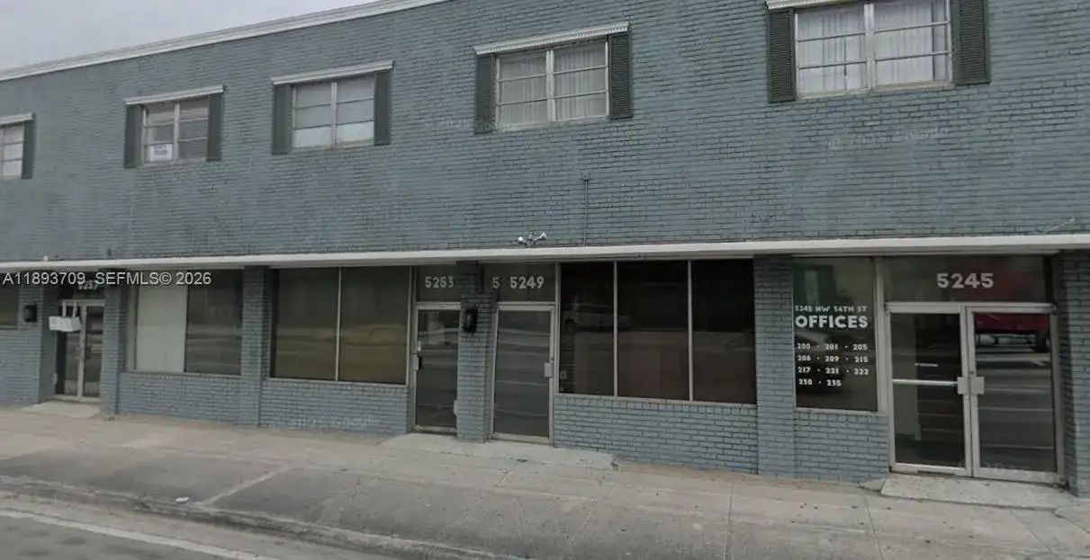 5245 NW 36th St unit 1, Miami Springs FL 33166 photo 2