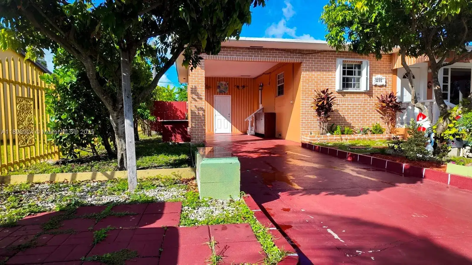 3235 NW 80th Ter, Miami FL 33147 photo 4