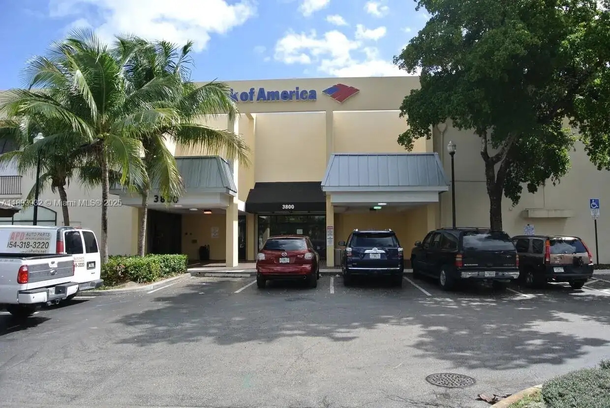 3800 W Broward Blvd, Plantation FL 33312 photo 2