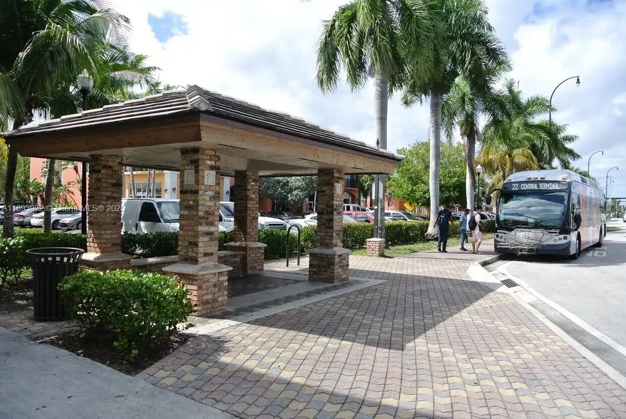 3800 W Broward Blvd, Plantation FL 33312 photo 5