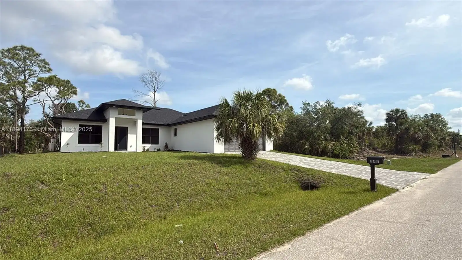 241 Pembroke Drive, Port Charlotte FL 33954 photo 2
