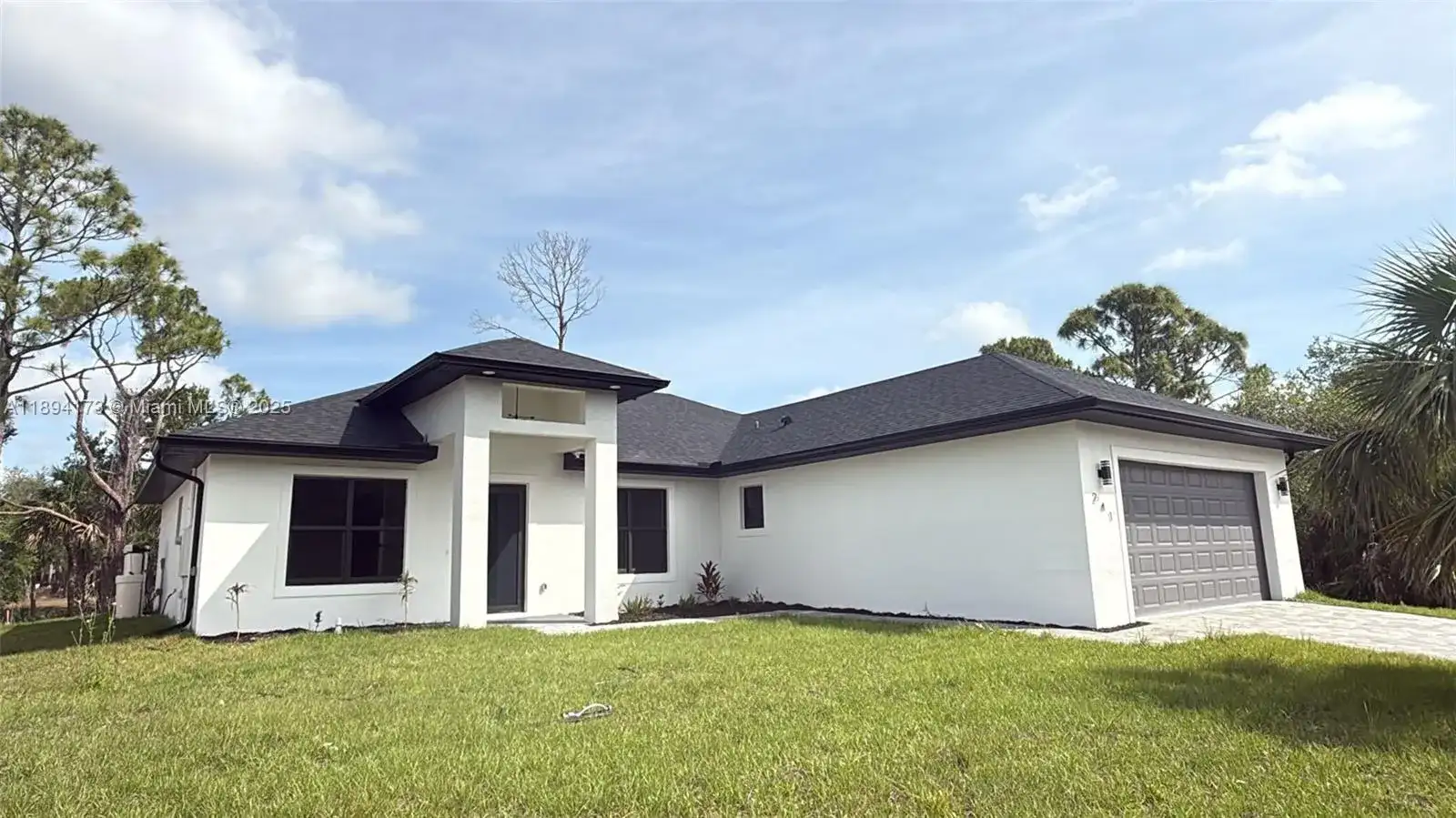 241 Pembroke Drive, Port Charlotte FL 33954 photo 3