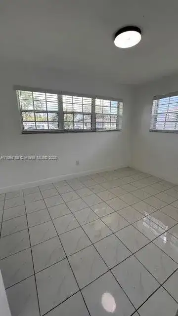 110 NW 198th St, Miami Gardens FL 33169 photo 5