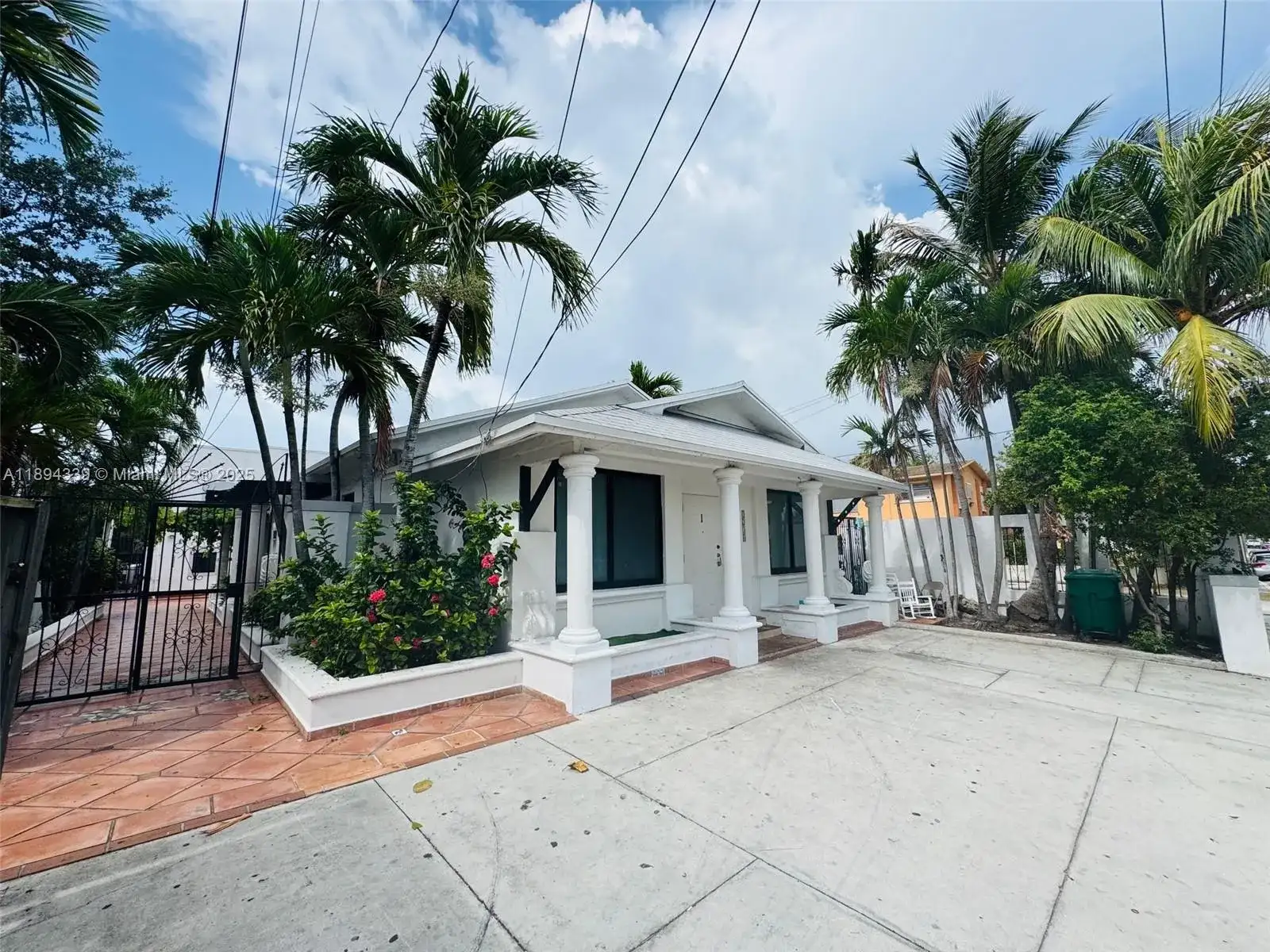 1238 SW 4th St # 1, Miami FL 33135 photo 2