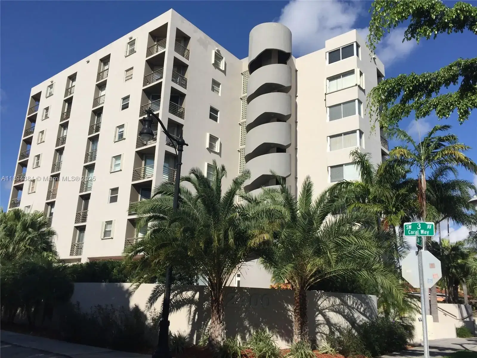 2400 SW 3rd Ave # 204, Miami FL 33129 photo 2