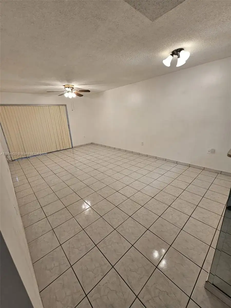 1555 W 44th Pl # 221B, Hialeah FL 33012 photo 5