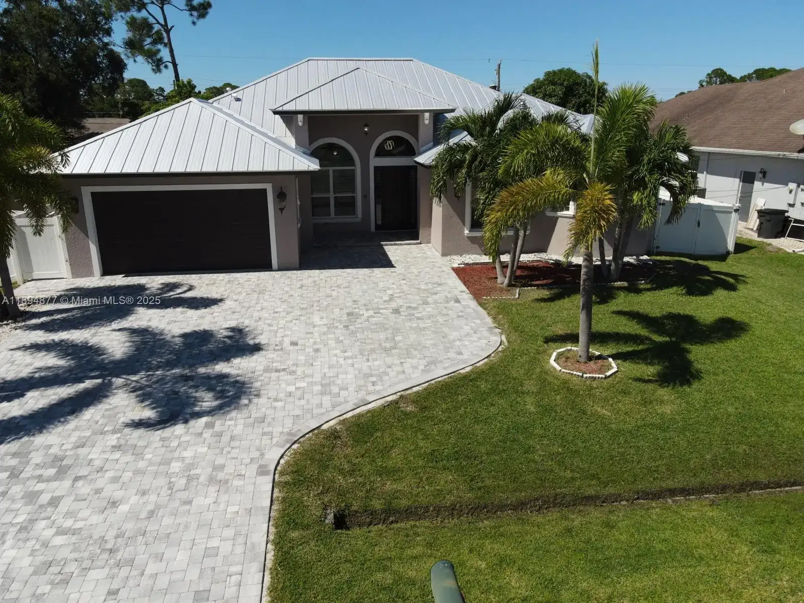 1749 SW Desert Ave, Port St. Lucie FL 34953 photo 2