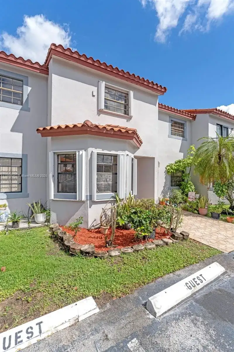 15430 SW 74th Cir Ct 506, Miami FL 33193 photo 3