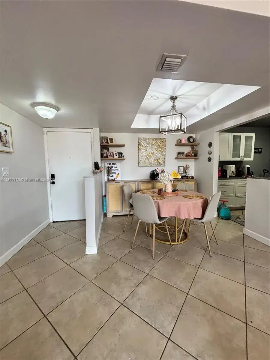 10425 SW 112th Ave # 1, Miami FL 33176 photo 2