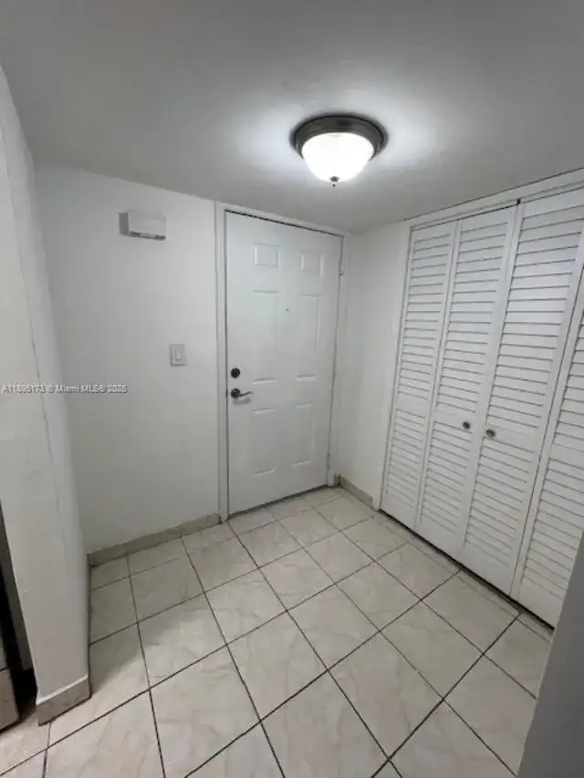 677 SW 9th Ave # 205, Miami FL 33130 photo 5