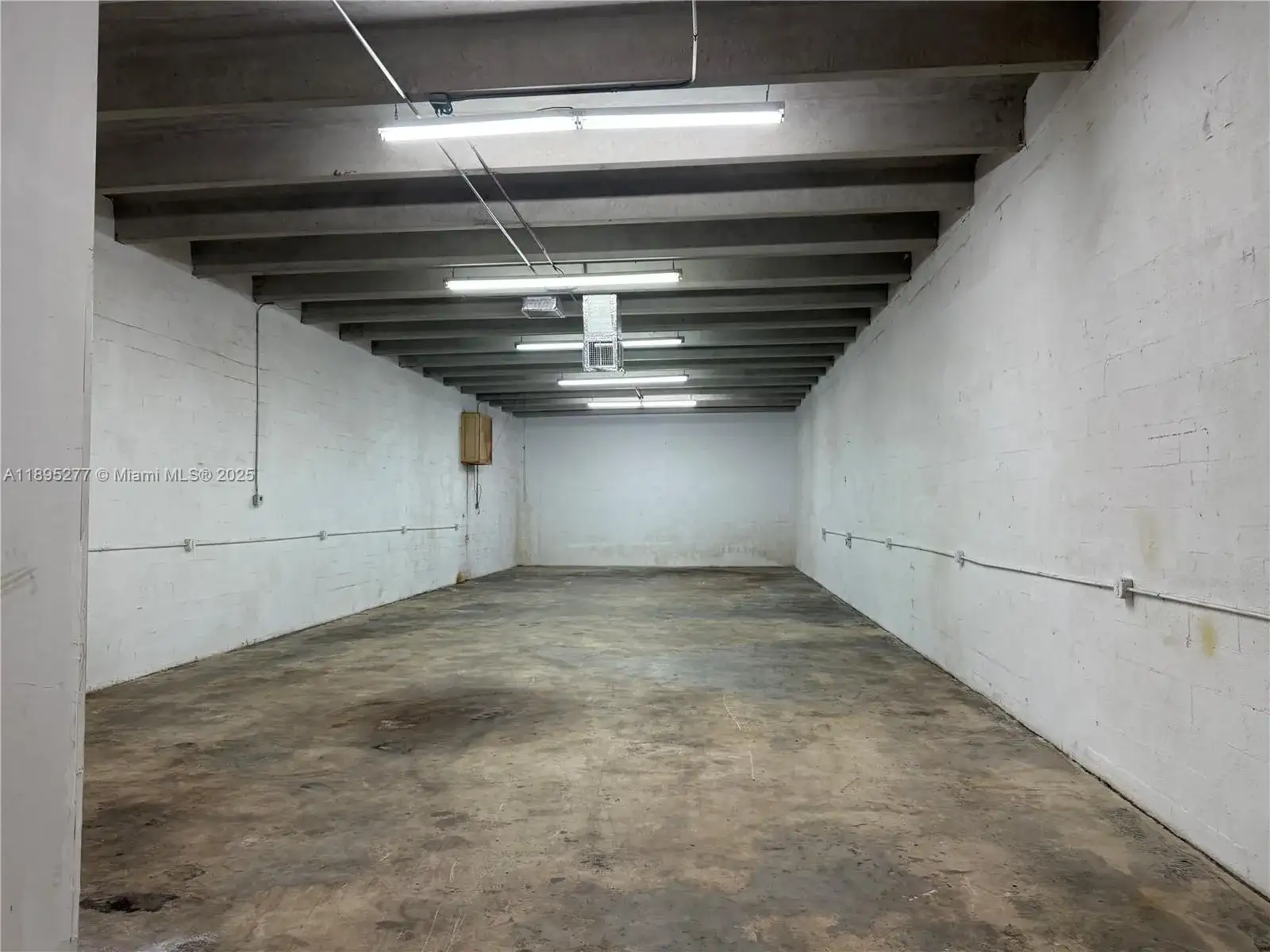 1870 NW 21 TERRACE, Miami FL 33142 photo 2