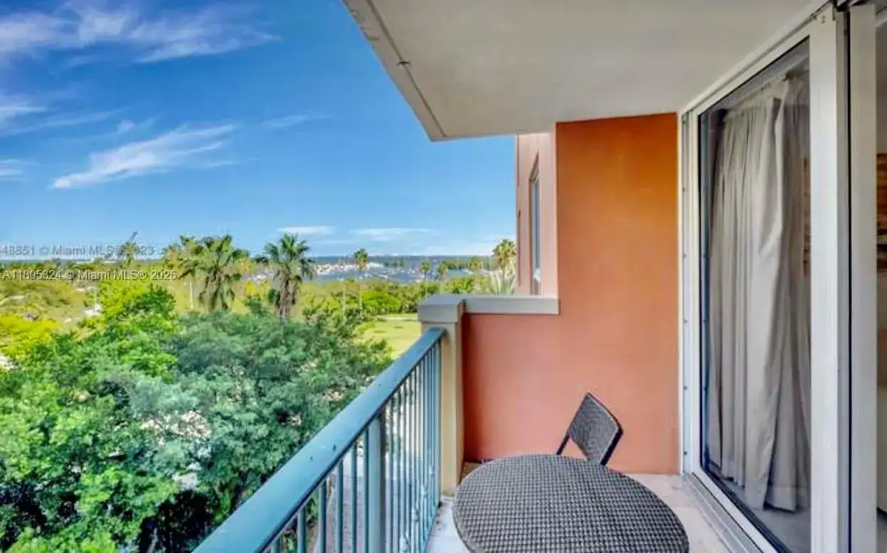 2951 S Bayshore Dr # 603, Miami FL 33133 photo 4