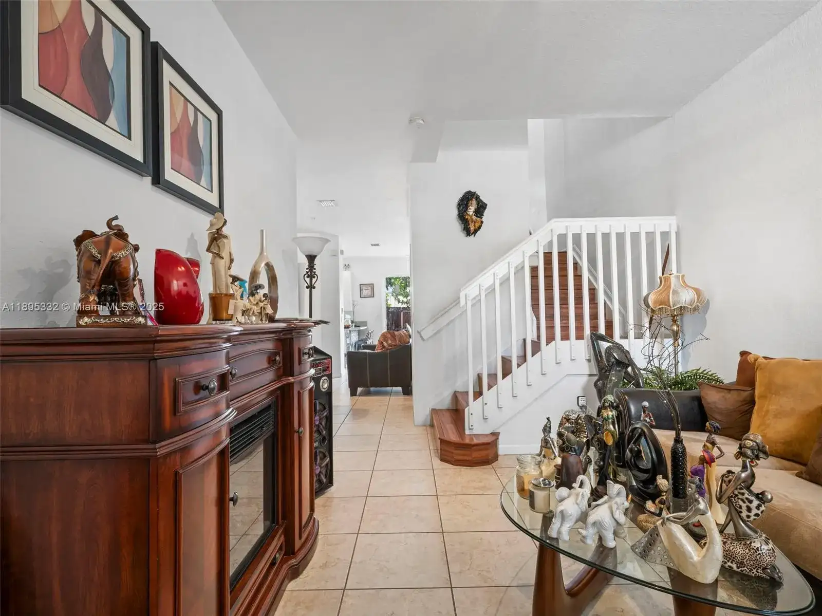 2104 NE 3rd Ct, Homestead FL 33033 photo 5