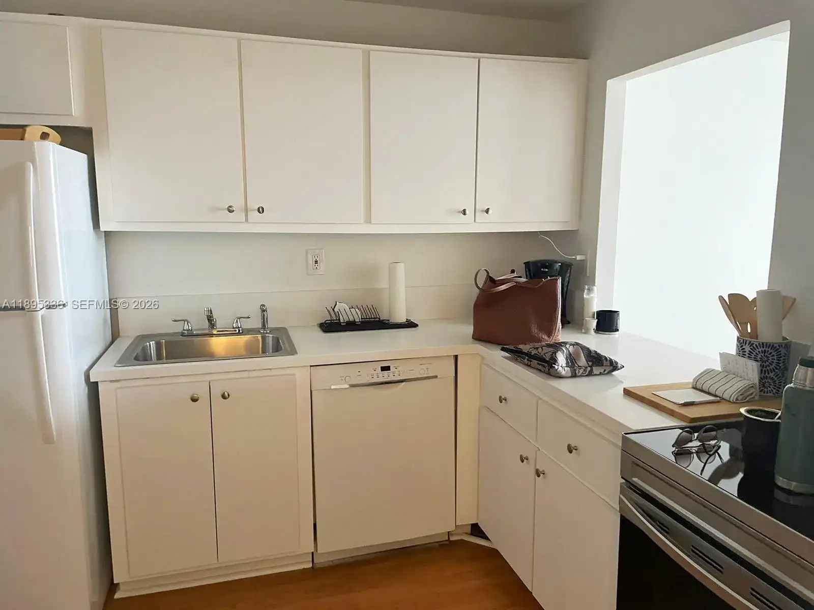 800 Parkview Dr # 605, Hallandale Beach FL 33009 photo 3