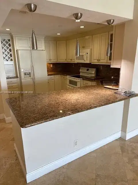 2625 Collins Ave # 1507, Miami Beach FL 33140 photo 5