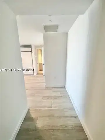 45 SW 9th St # 3009, Miami FL 33130 photo 3