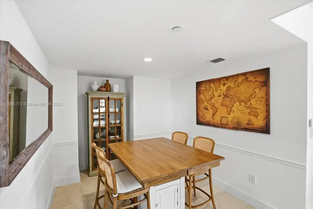 350 S Miami Ave # 1205, Miami FL 33130 photo 3