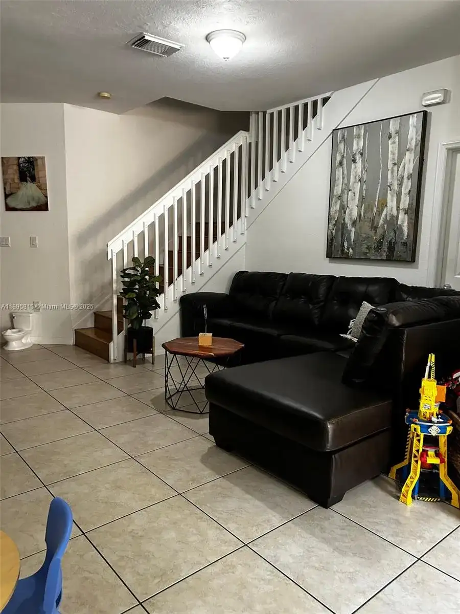 10775 NW 83rd Ter # 28, Doral FL 33178 photo 5