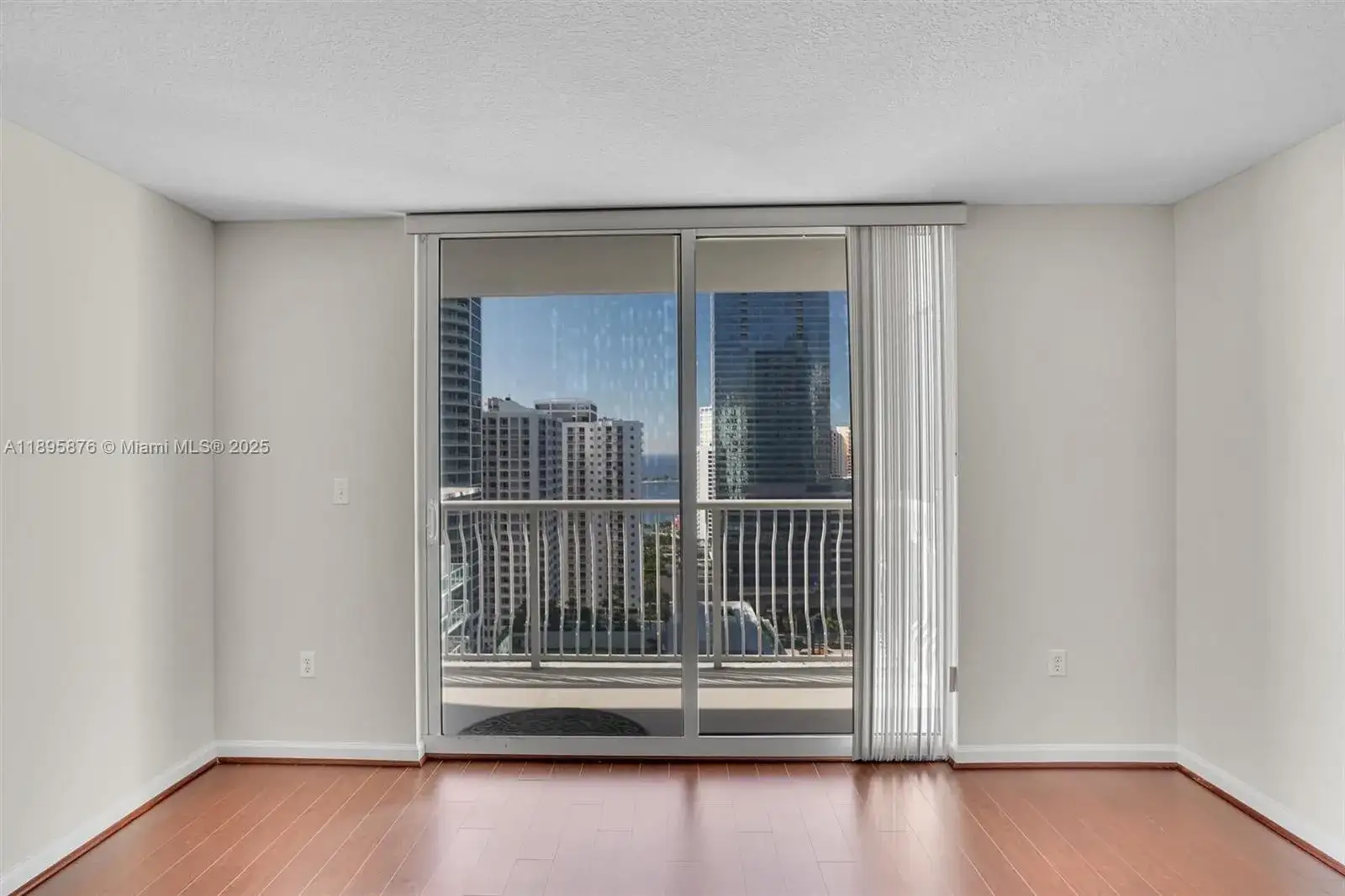 1200 Brickell Bay Dr # 2821, Miami FL 33131 photo 3