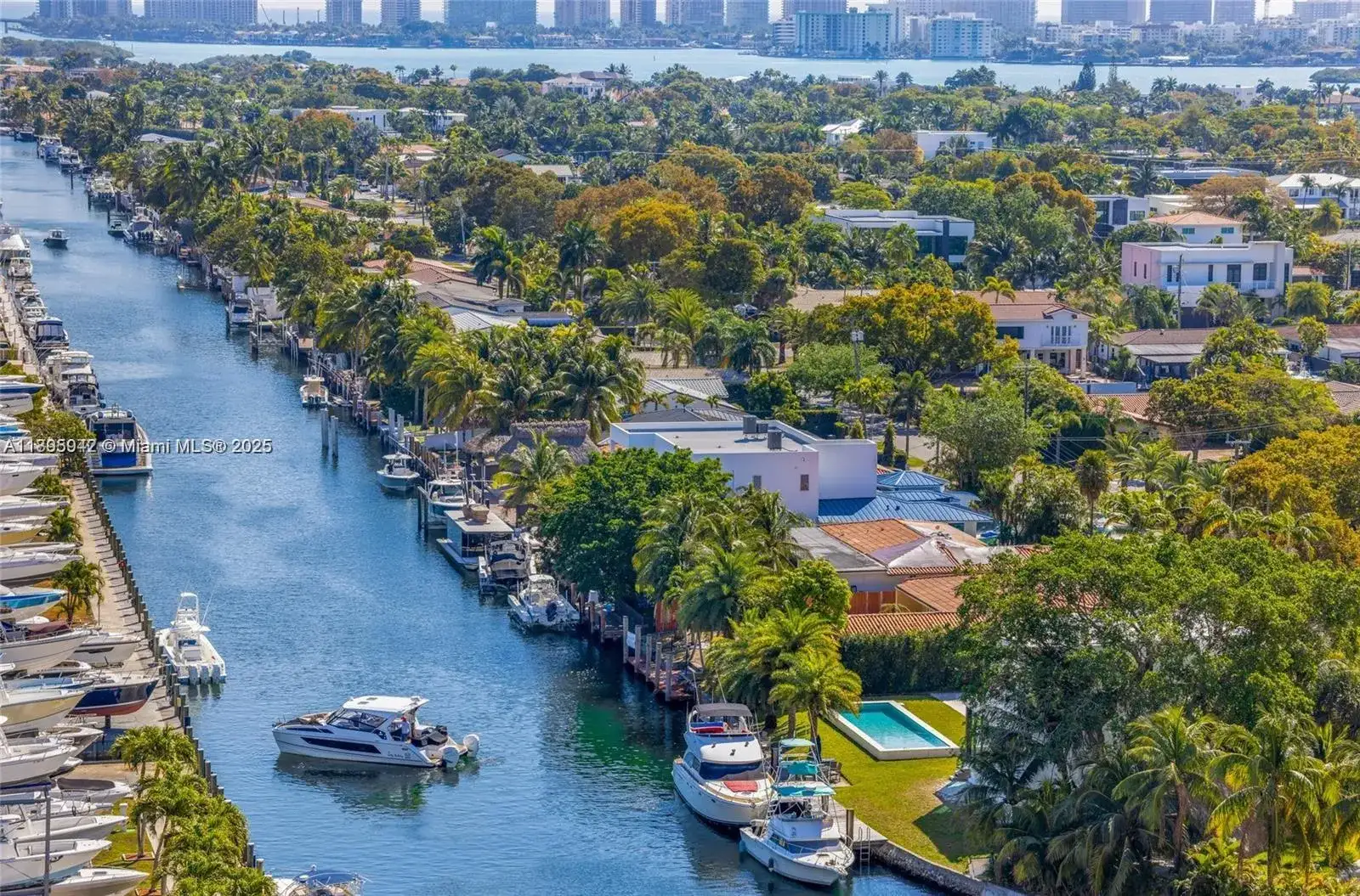13499 Biscayne Blvd # 1603, North Miami FL 33181 photo 3
