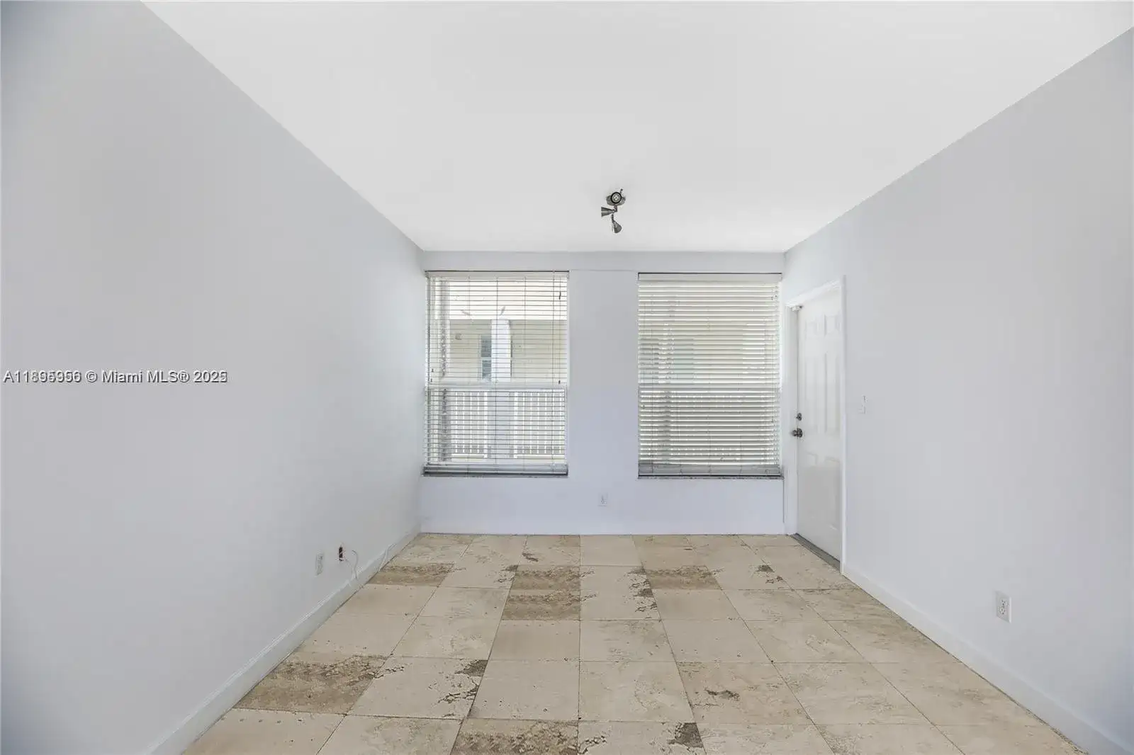 1025 SW 7th Ave # 9, Miami FL 33130 photo 5