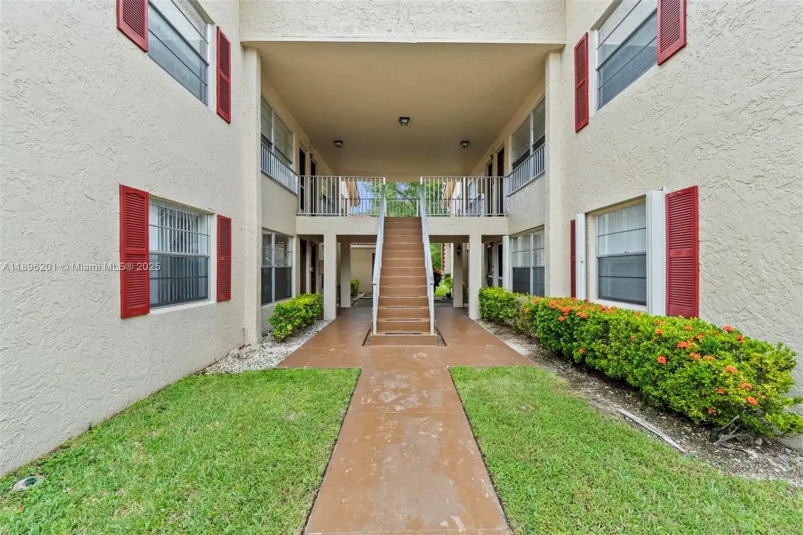 3586 N University Dr # 6, Coral Springs FL 33065 photo 2