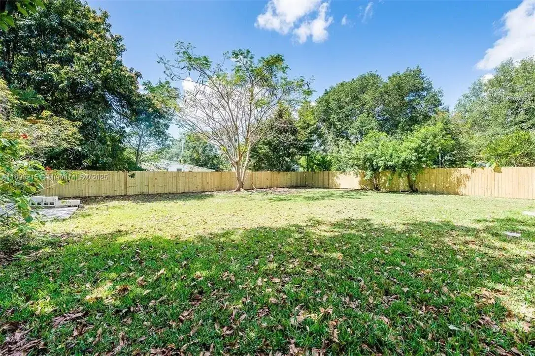 7830 SW 99th St, Miami FL 33156 photo 2