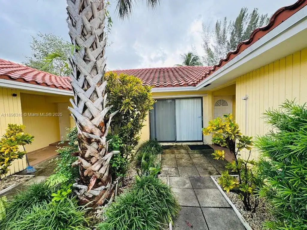 3405 NW 82nd Ave, Coral Springs FL 33065 photo 3