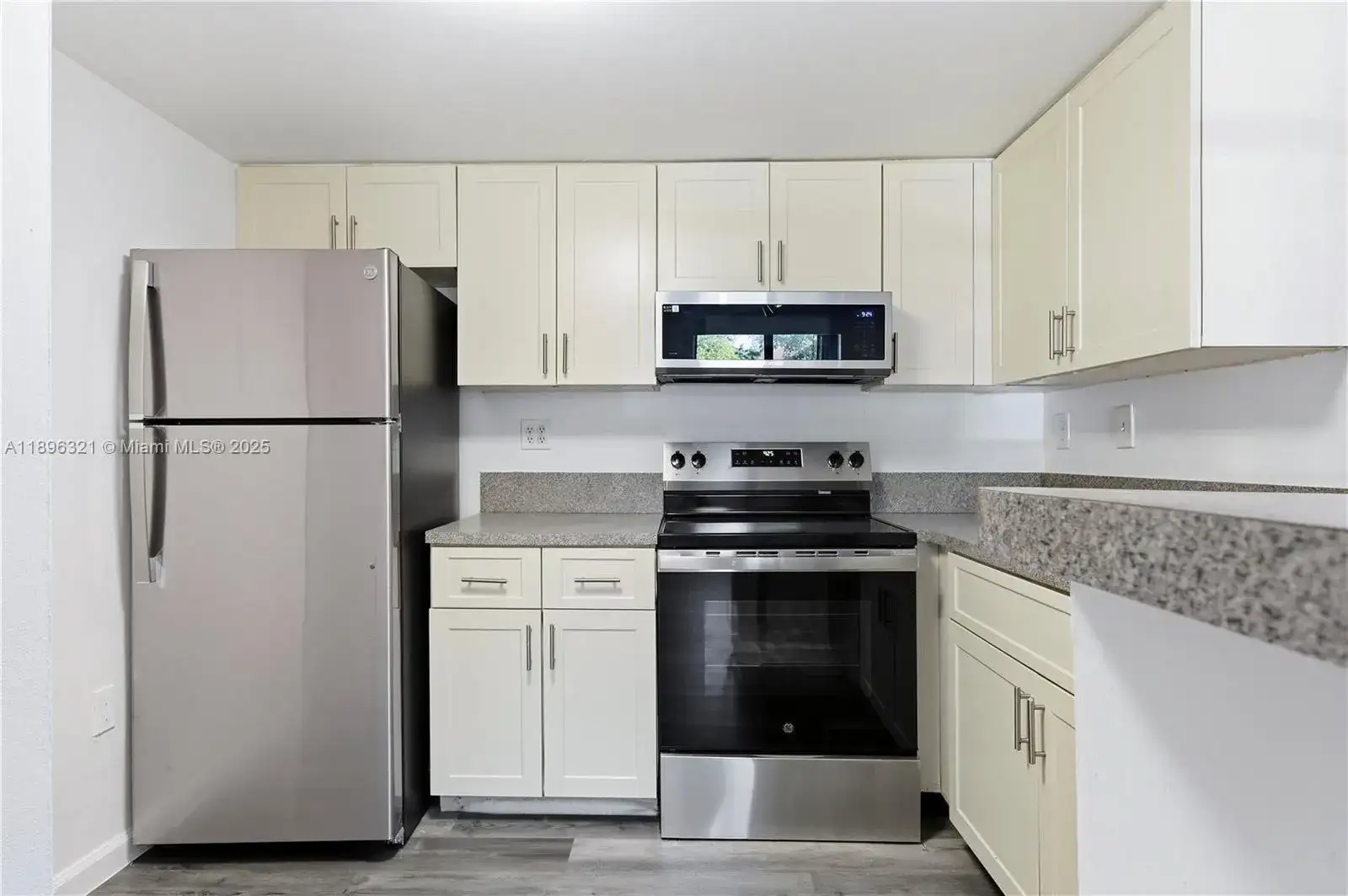 9877 Nob Hill Ct # 9877, Sunrise FL 33351 photo 5