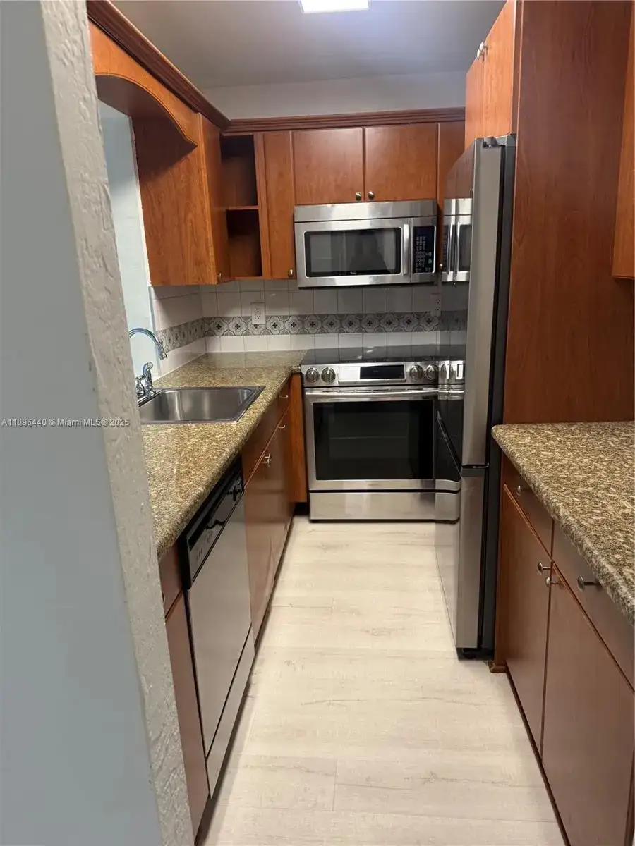 7403 SW 82nd St # 109N, Miami FL 33143 photo 5