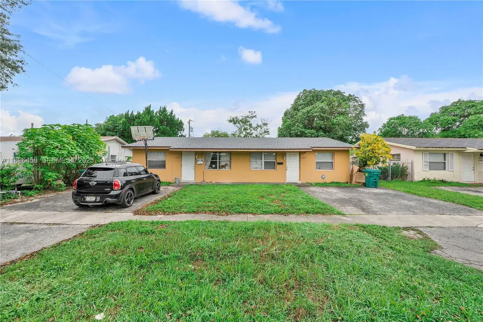 5620 NW 14th Ct, Lauderhill FL 33313 photo 3