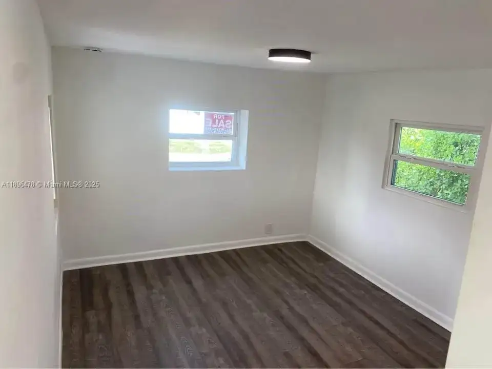 877 NE 63rd St, Fort Lauderdale FL 33334 photo 4