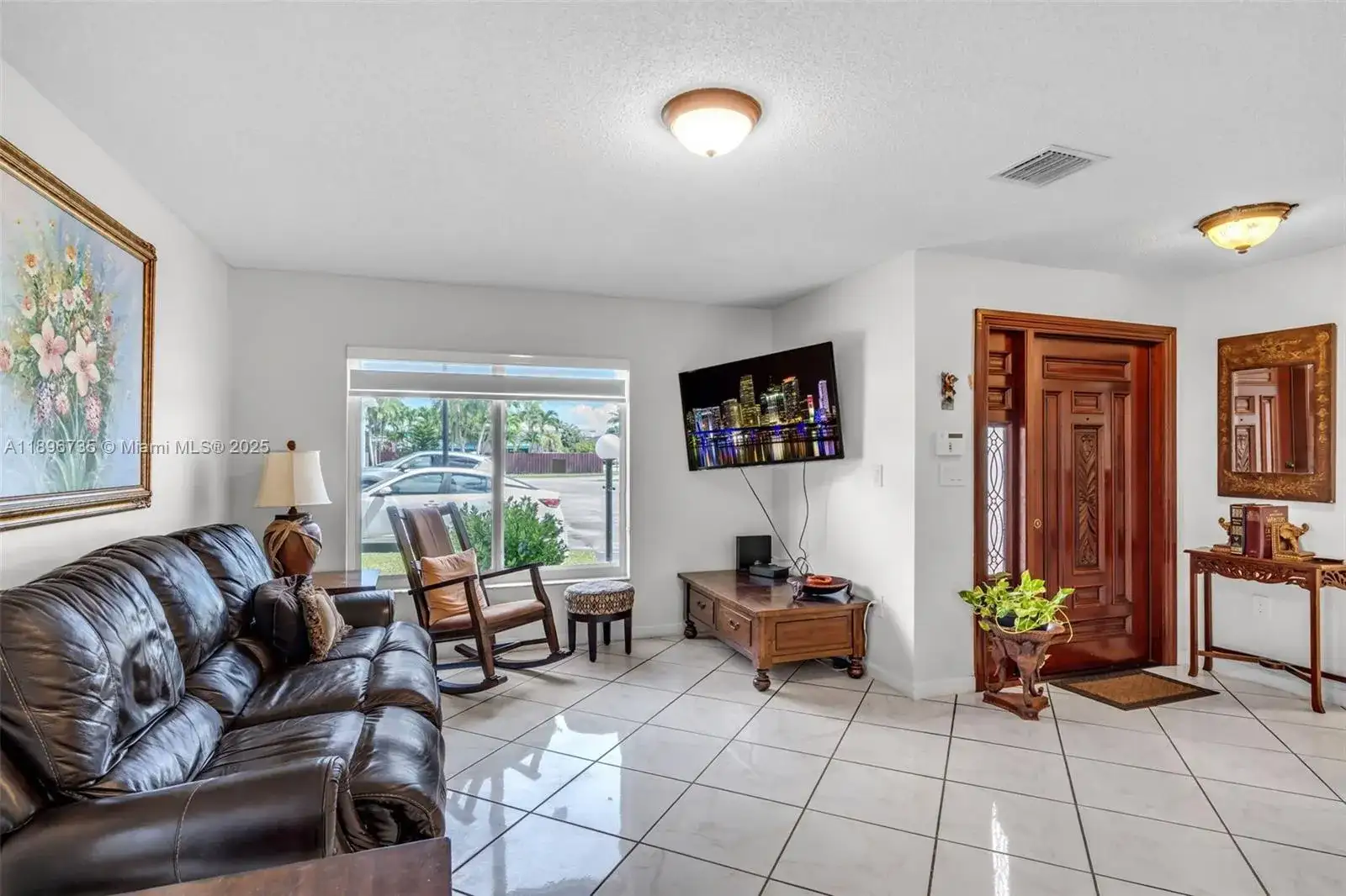 18536 NW 56th Pl, Miami Gardens FL 33055 photo 5