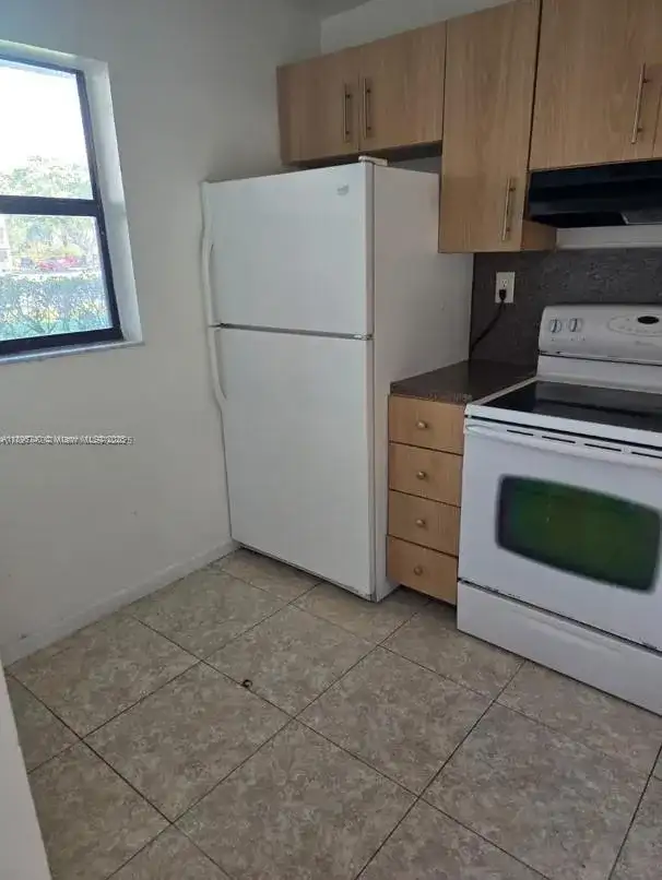 3396 Foxcroft Rd # 113, Miramar FL 33025 photo 5