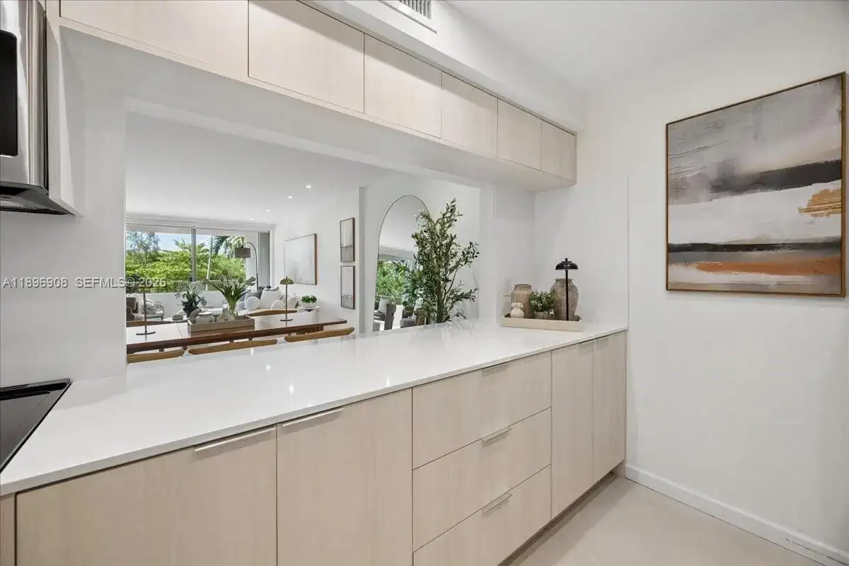 155 Ocean Lane Dr # 302, Key Biscayne FL 33149 photo 5