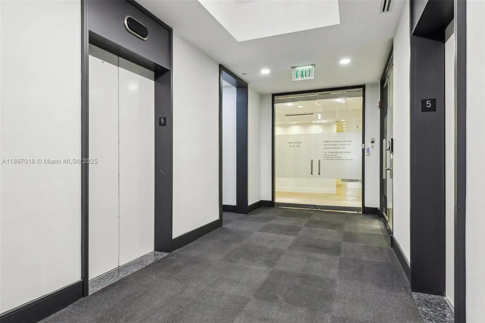 1200 Brickell Ave # D, Miami FL 33131 photo 4