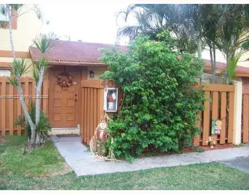 4091 Sierra Te # 4091, Sunrise FL 33351 photo 2