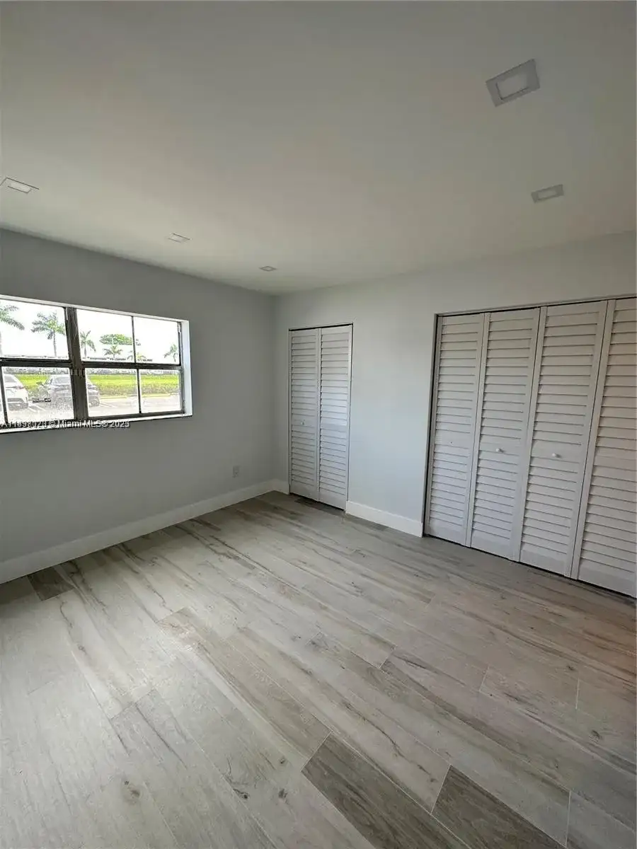 8600 SW 67th Ave # 906, Pinecrest FL 33156 photo 4