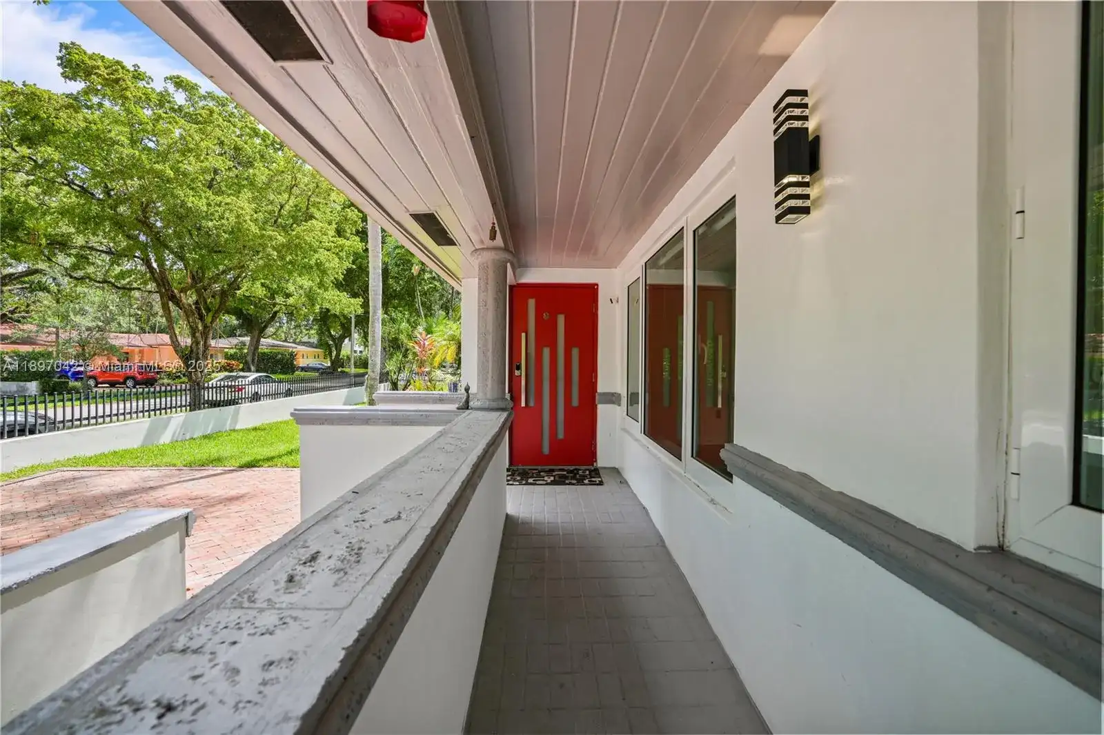 1436 Mantua Ave, Coral Gables FL 33146 photo 3