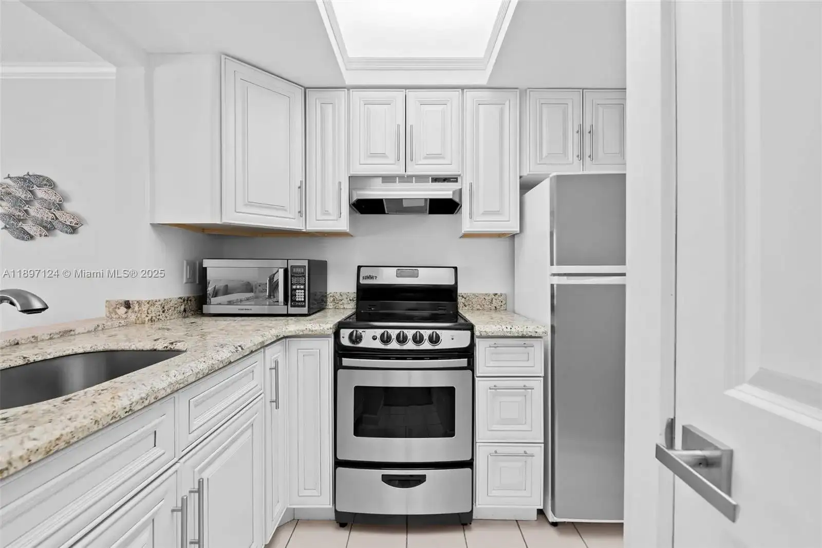 2020 Terra Mar Dr # 205, Pompano Beach FL 33062 photo 4