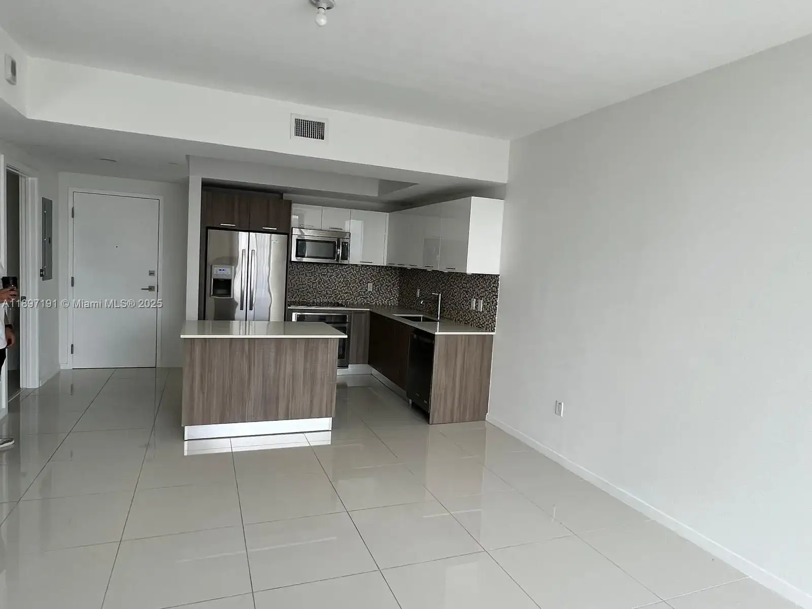 5300 Paseo Blvd # 1905, Doral FL 33166 photo 4