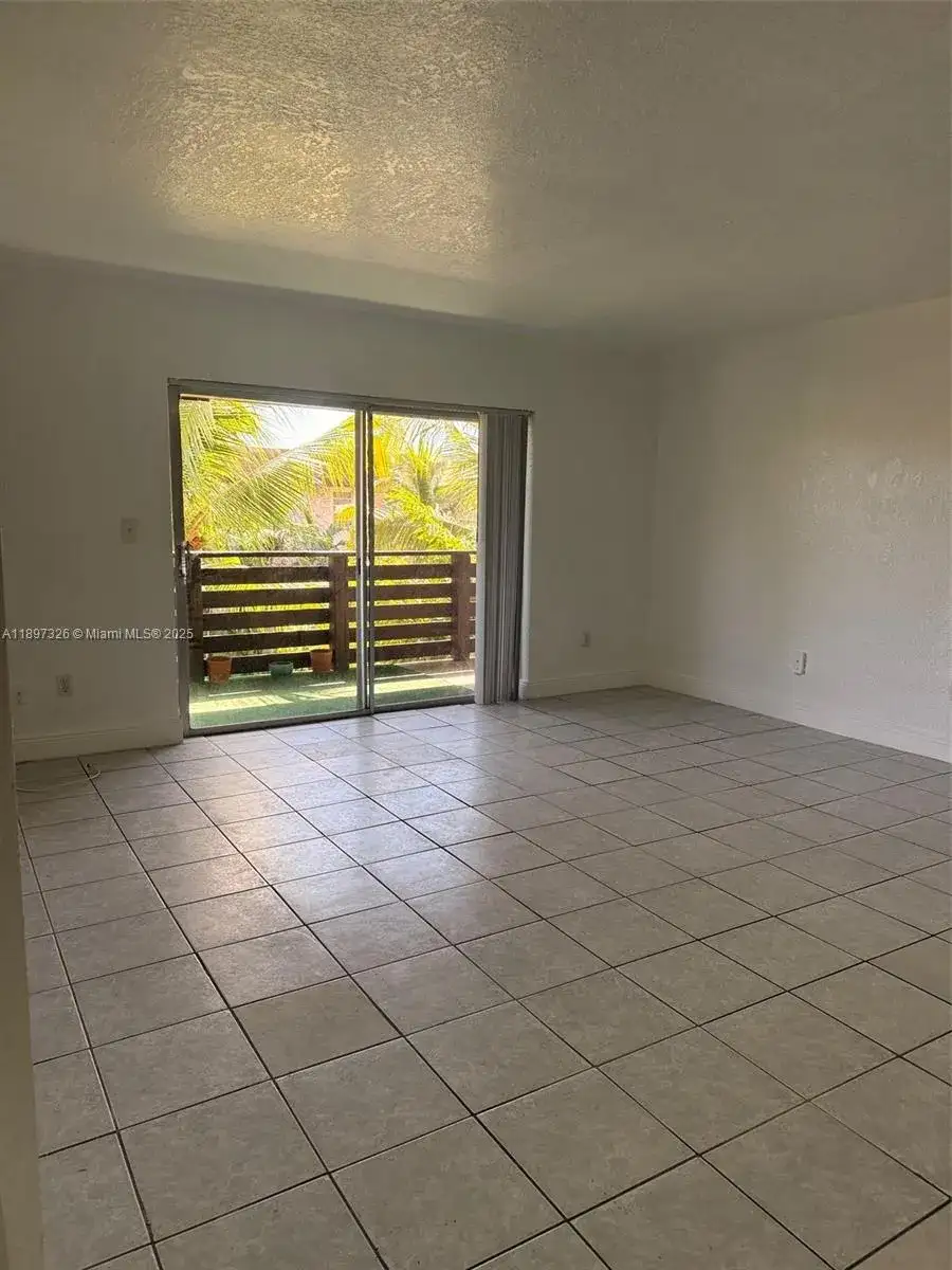 7487 SW 82nd St # C309, Miami FL 33143 photo 5