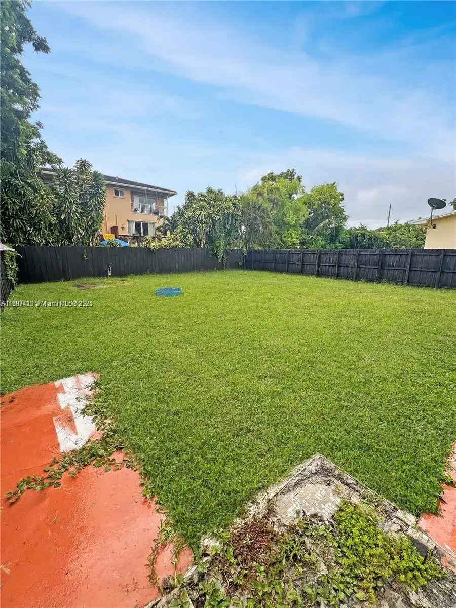 2783 - 2785 SW 33rd Ct, Miami FL 33133 photo 4