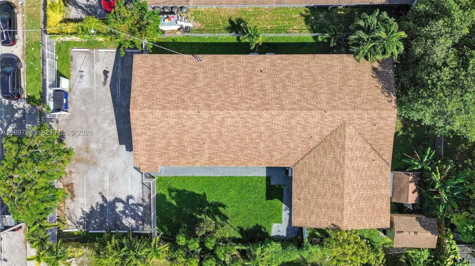 1864 NW 28th St, Miami FL 33142 photo 5