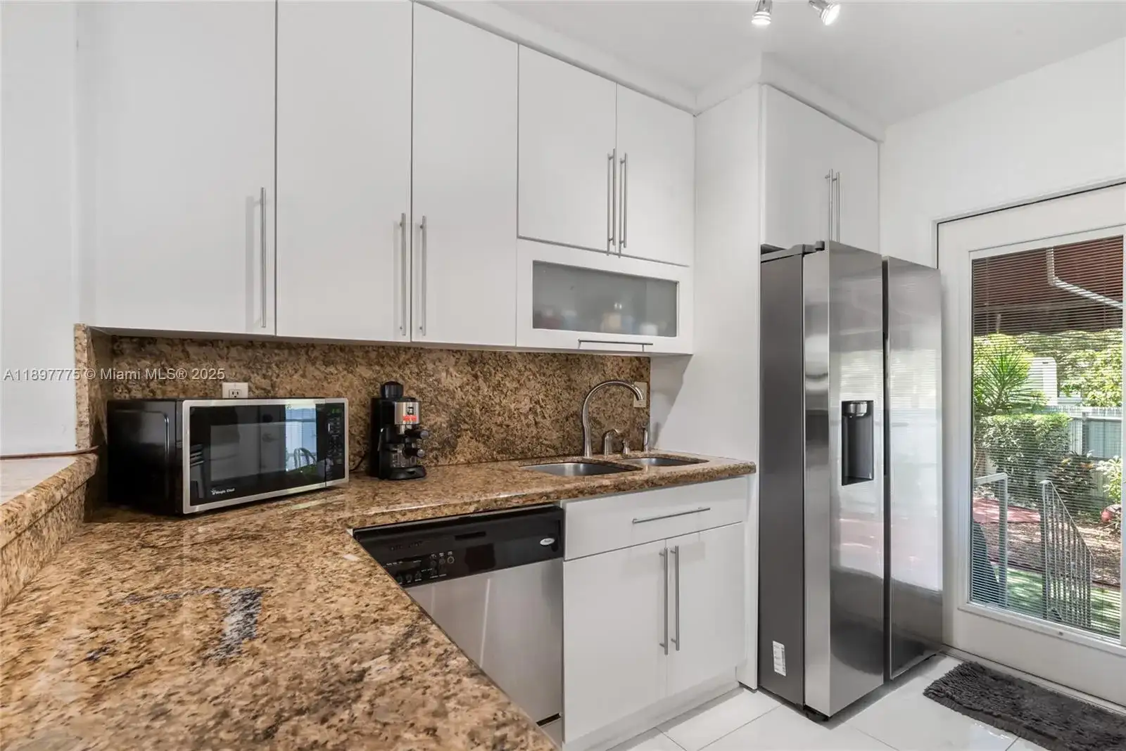 1590 NE 141st St, North Miami FL 33161 photo 5