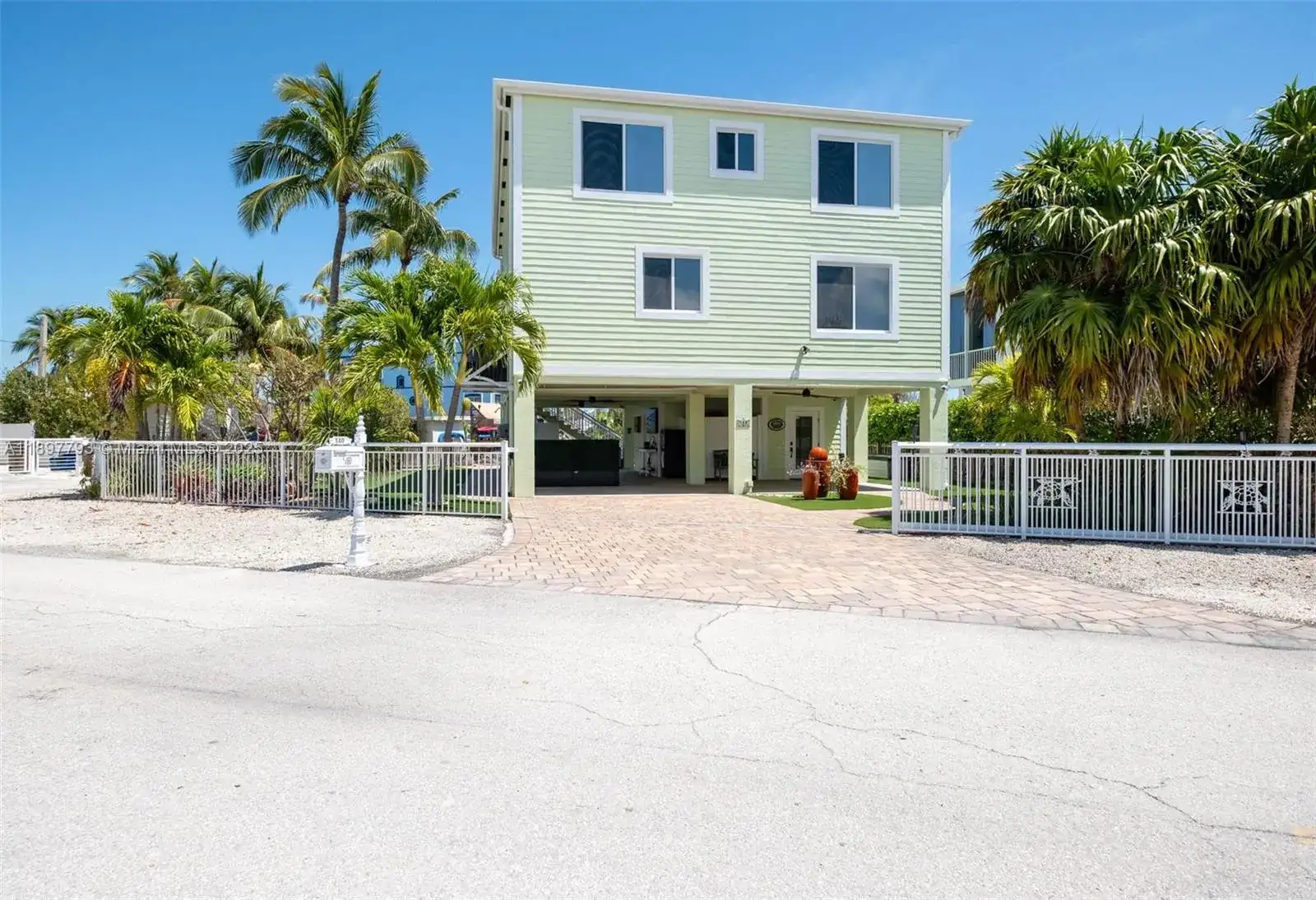 140 FAIRWICH CT, Tavernier FL 33070 photo 4