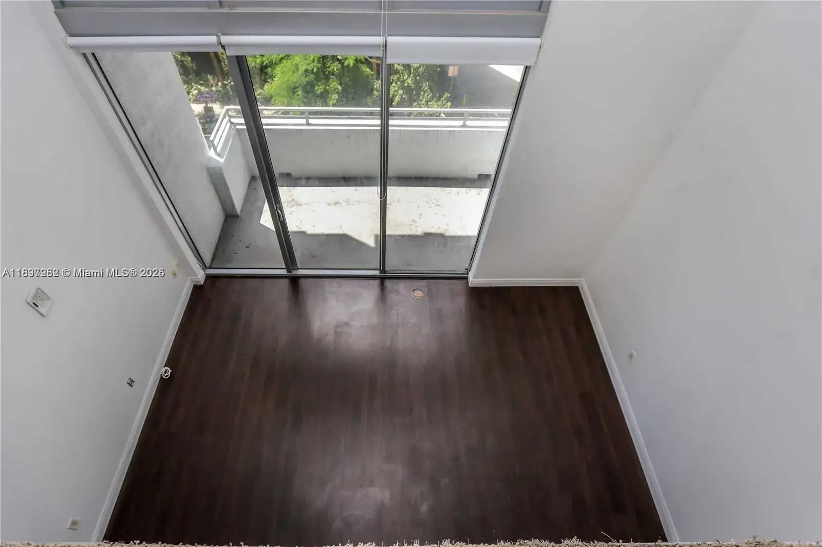 1050 Brickell Ave # 414, Miami FL 33131 photo 5